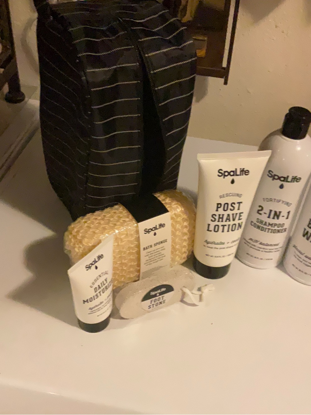 Alife Men Bath & Body Travel Set - Black, White, Yellow